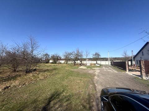 ділянка за адресою молодіжна