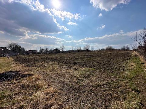 участок по адресу Рівненська