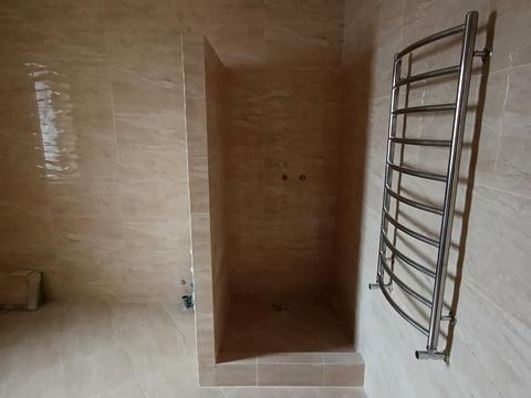 будинок за адресою Бандери