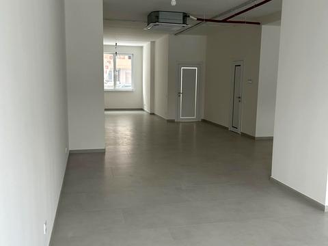 комерційна за адресою Угорська вул., 14к