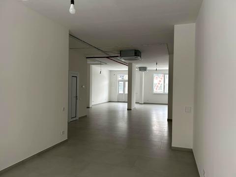 комерційна за адресою Угорська вул., 14к