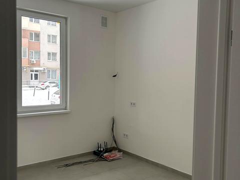 комерційна за адресою Угорська вул., 14к