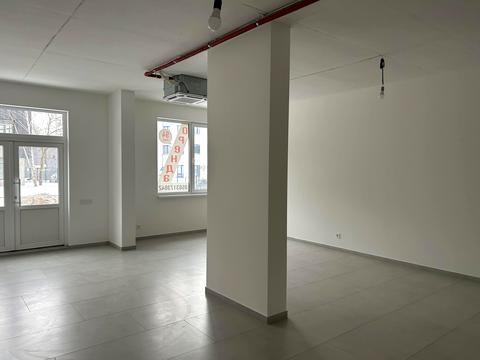 комерційна за адресою Угорська вул., 14к