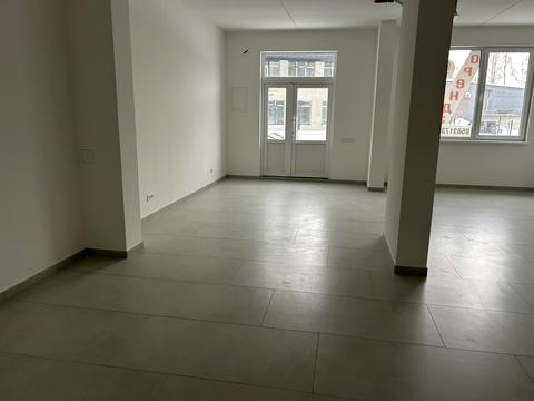 комерційна за адресою Угорська вул., 14к