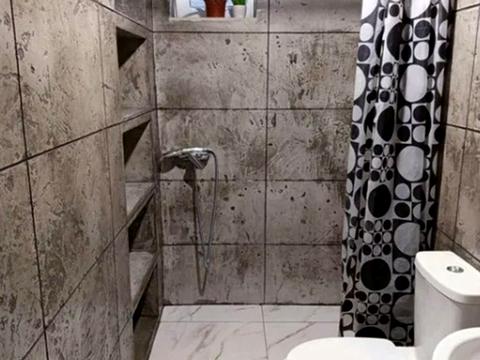 будинок за адресою Промислова вул., 27