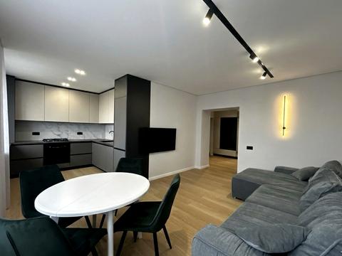 квартира за адресою Володимира Івасюка вул., 10а