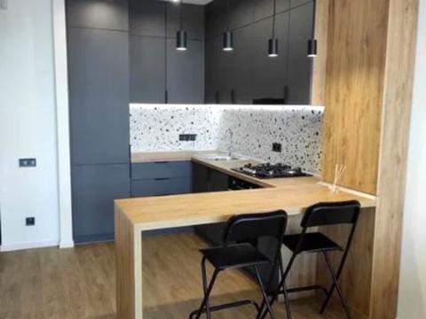 квартира по адресу Думанского ул., 27