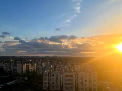 квартира за адресою Юнацька вул., 1