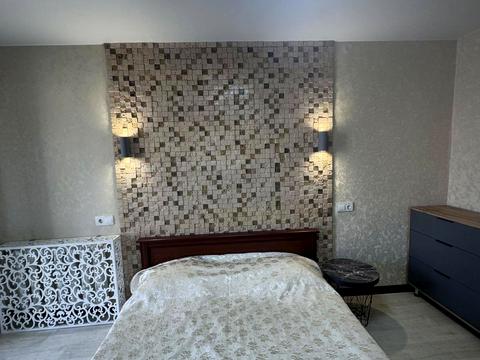 квартира за адресою Космонавтів вул., 53/1