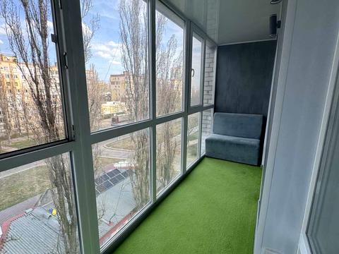 квартира за адресою Космонавтів вул., 53/1