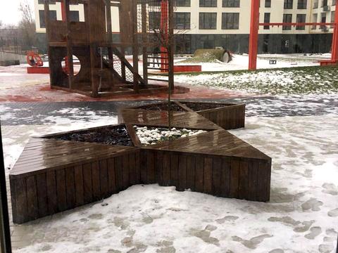 коммерческая по адресу Думанского ул., 27