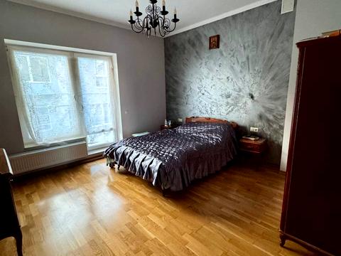 будинок за адресою Салютна вул.