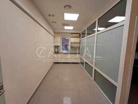 комерційна за адресою Басейна вул., 7А