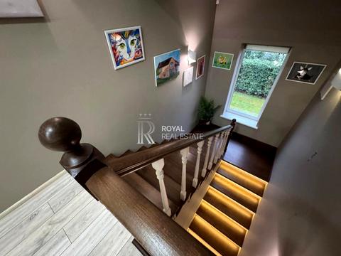 будинок за адресою Зоряна, 4