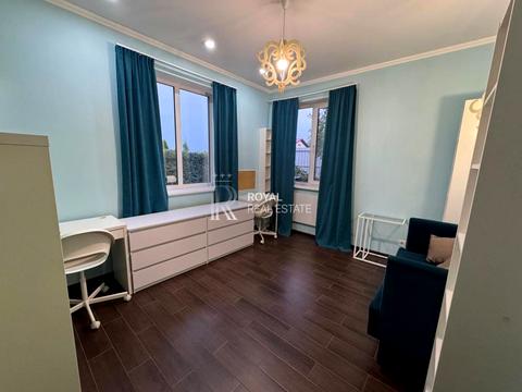 будинок за адресою Зоряна, 4