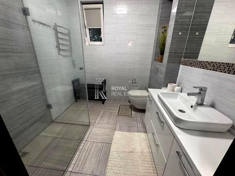 будинок за адресою Зоряна, 4