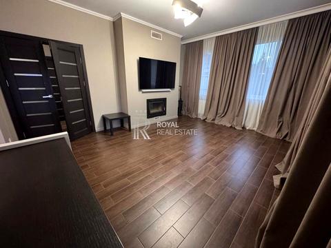 будинок за адресою Зоряна, 4