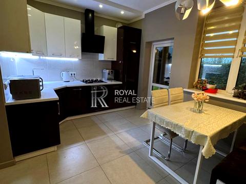 будинок за адресою Зоряна, 4