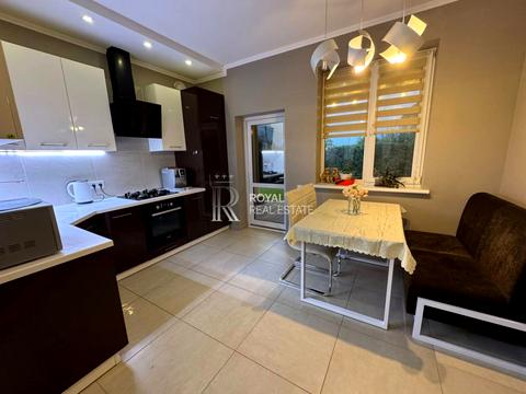 будинок за адресою Зоряна, 4