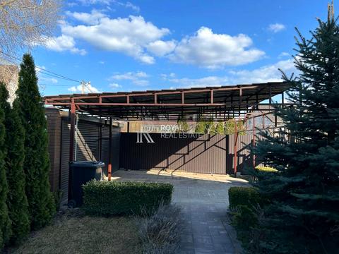 будинок за адресою Зоряна, 4