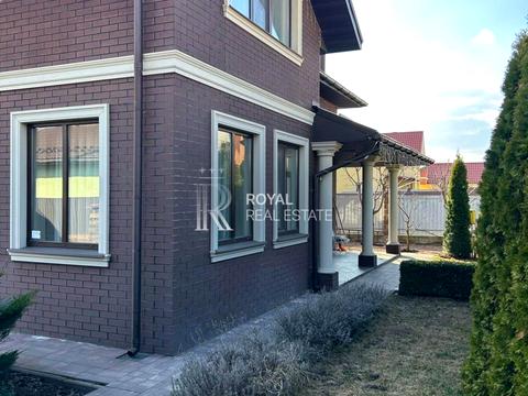 будинок за адресою Зоряна, 4