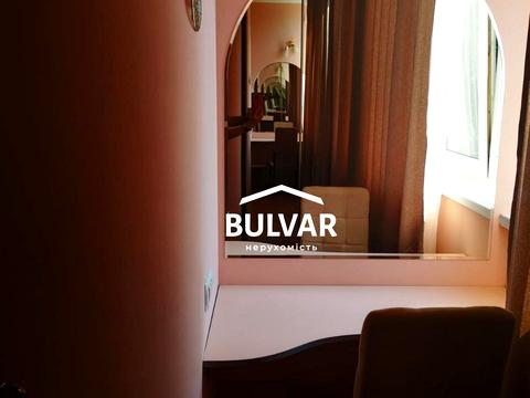 квартира за адресою Бориса Чичибабіна вул., 7а