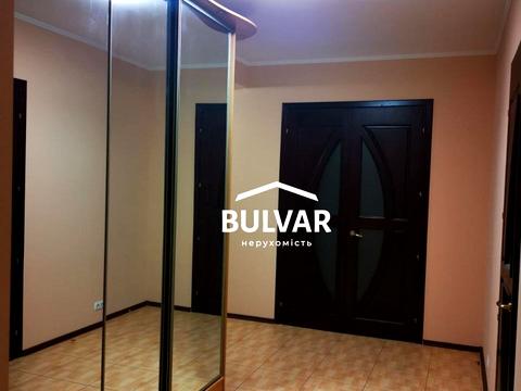 квартира за адресою Бориса Чичибабіна вул., 7а