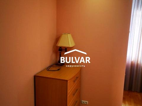 квартира за адресою Бориса Чичибабіна вул., 7а