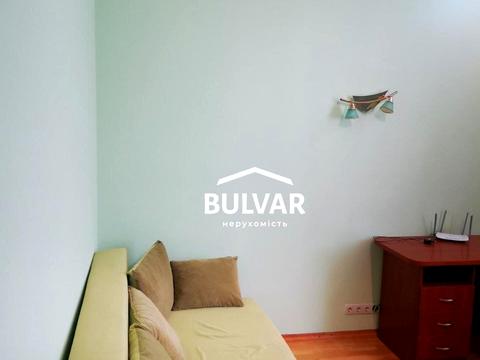 квартира за адресою Бориса Чичибабіна вул., 7а