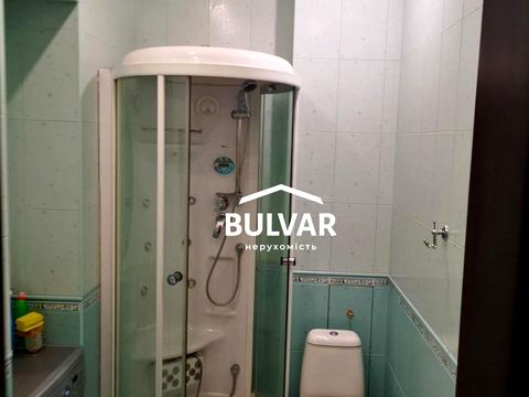 квартира за адресою Бориса Чичибабіна вул., 7а