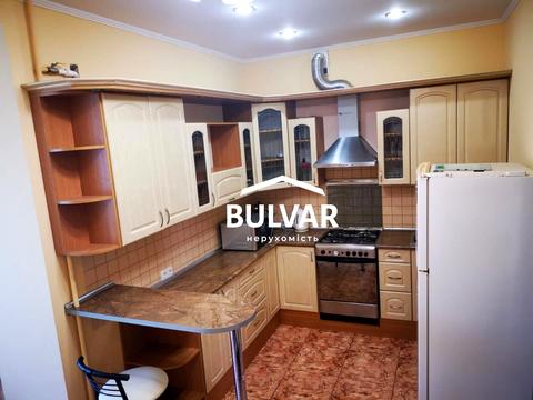 квартира за адресою Бориса Чичибабіна вул., 7а