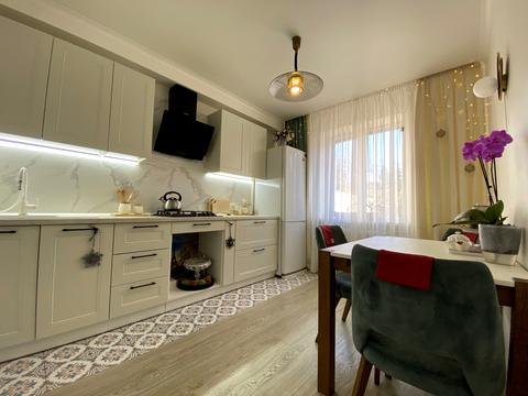 дом по адресу Даниила Галицкого ул. (40-річчя Перемоги)