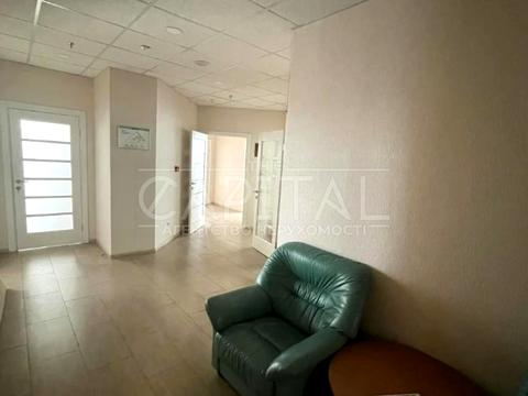 коммерческая по адресу Голосеевский просп. (40-летия Октября), 132