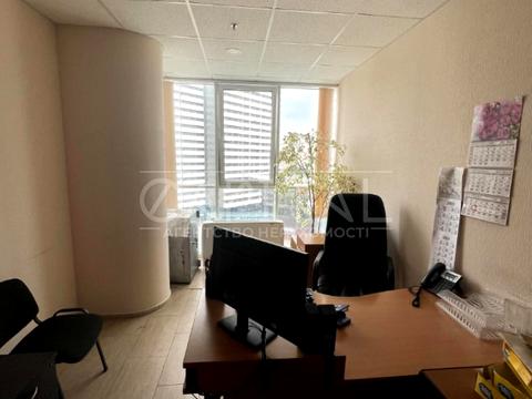 коммерческая по адресу Голосеевский просп. (40-летия Октября), 132