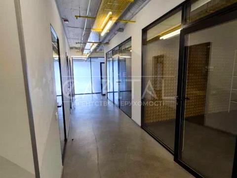 коммерческая по адресу Саксаганского ул., 70