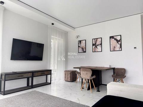 будинок за адресою Озерна