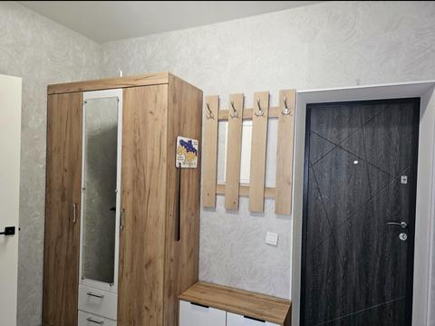 квартира по адресу Строителей ул., 9