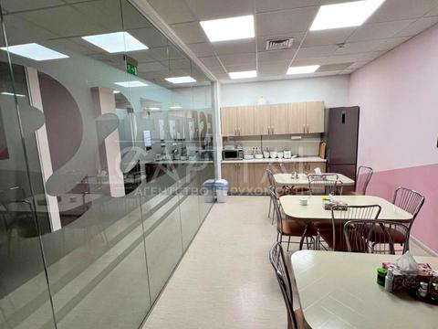 коммерческая по адресу Нововокзальная ул., 2