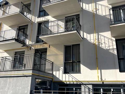 комерційна за адресою Кругла вул., 9