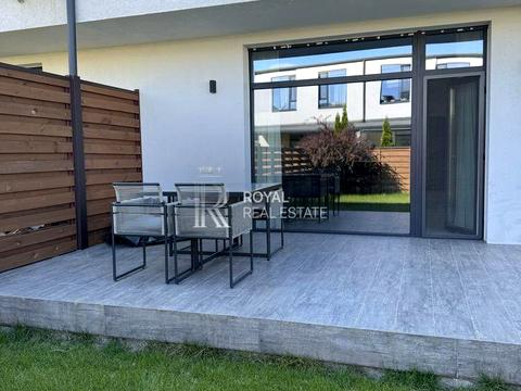 будинок за адресою Озерна