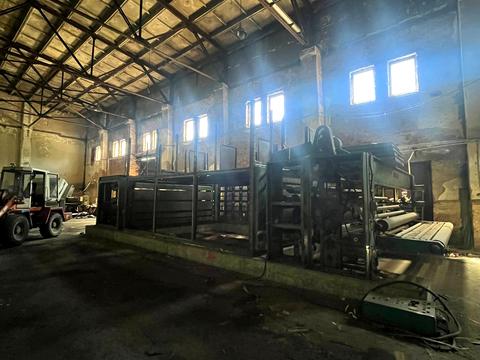 комерційна за адресою і.франка, 7