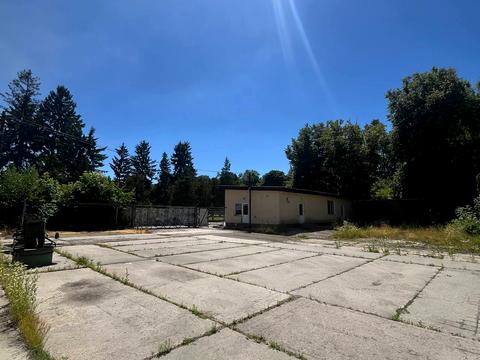 комерційна за адресою і.франка, 7