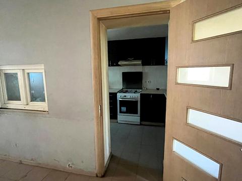 комерційна за адресою і.франка, 7