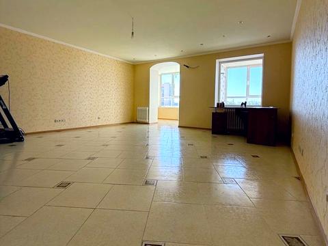 квартира по адресу Любарского ул. (Білостоцького), 4-А