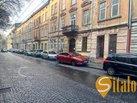 комерційна за адресою Шептицьких вул., 21