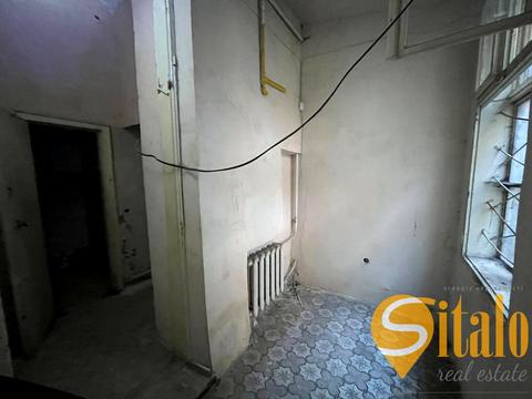 комерційна за адресою Шептицьких вул., 21