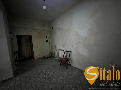 комерційна за адресою Шептицьких вул., 21