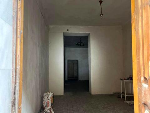 комерційна за адресою Шептицьких вул., 21