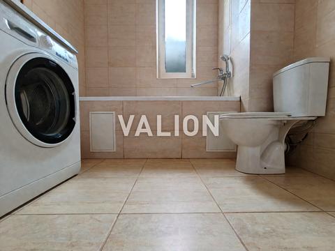 квартира по адресу Крилова ул., 12