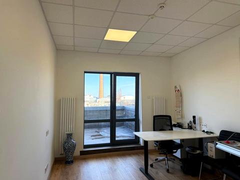 комерційна за адресою Шолуденка вул., 5